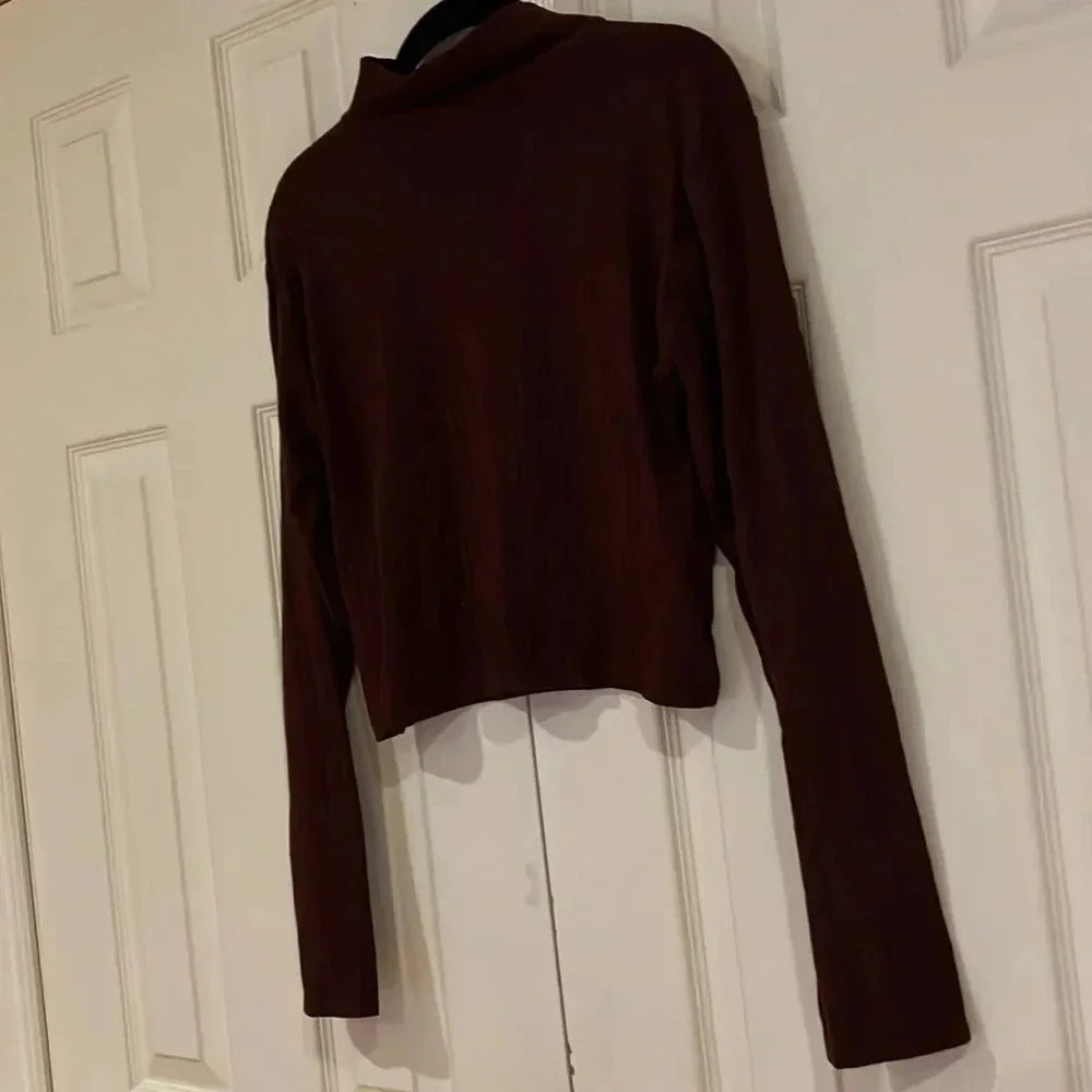 Ardene ribbed  body con Turtle Neck Top XXL - Picture 10 of 10
